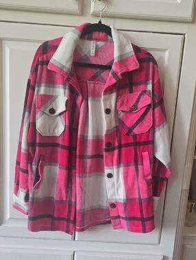 Zenana Outfitters Pink, White and Black Plaid Top